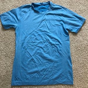 Lulu lemon short sleeve workout top